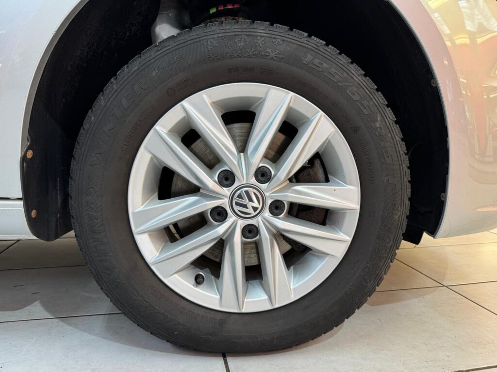 2017 Volkswagen Caddy KM67YNK