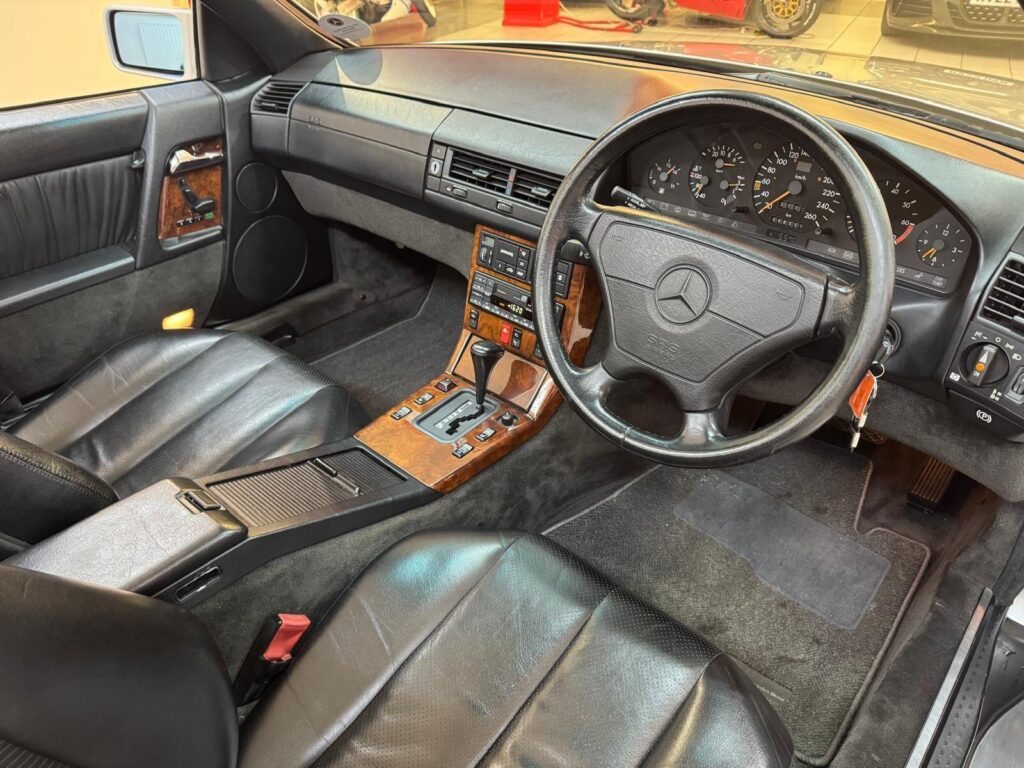 1993 Mercedes-Benz SL L154VDM