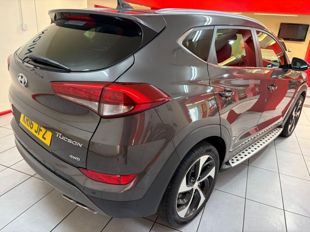 2016 Hyundai TUCSON KR16JFZ
