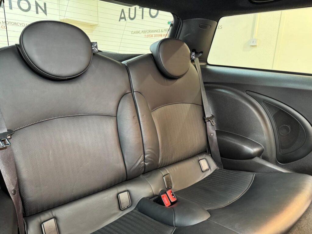 2007 MINI Hatch LT57XML