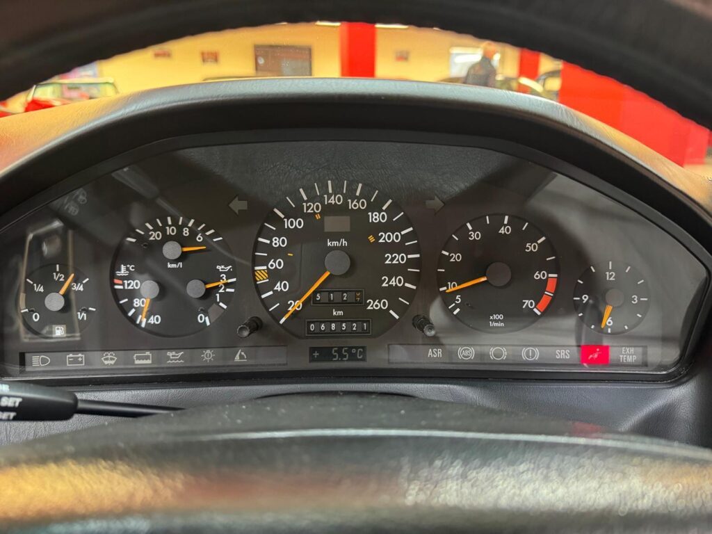 1993 Mercedes-Benz SL L154VDM