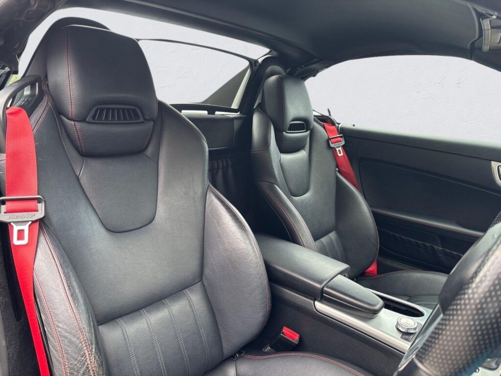 2014 Mercedes-Benz SLK YH14OEE