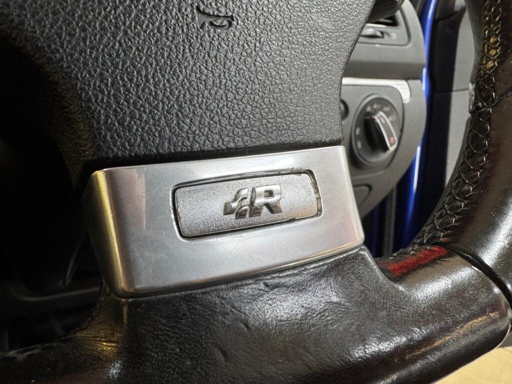 2006 Volkswagen Golf SV06HLX