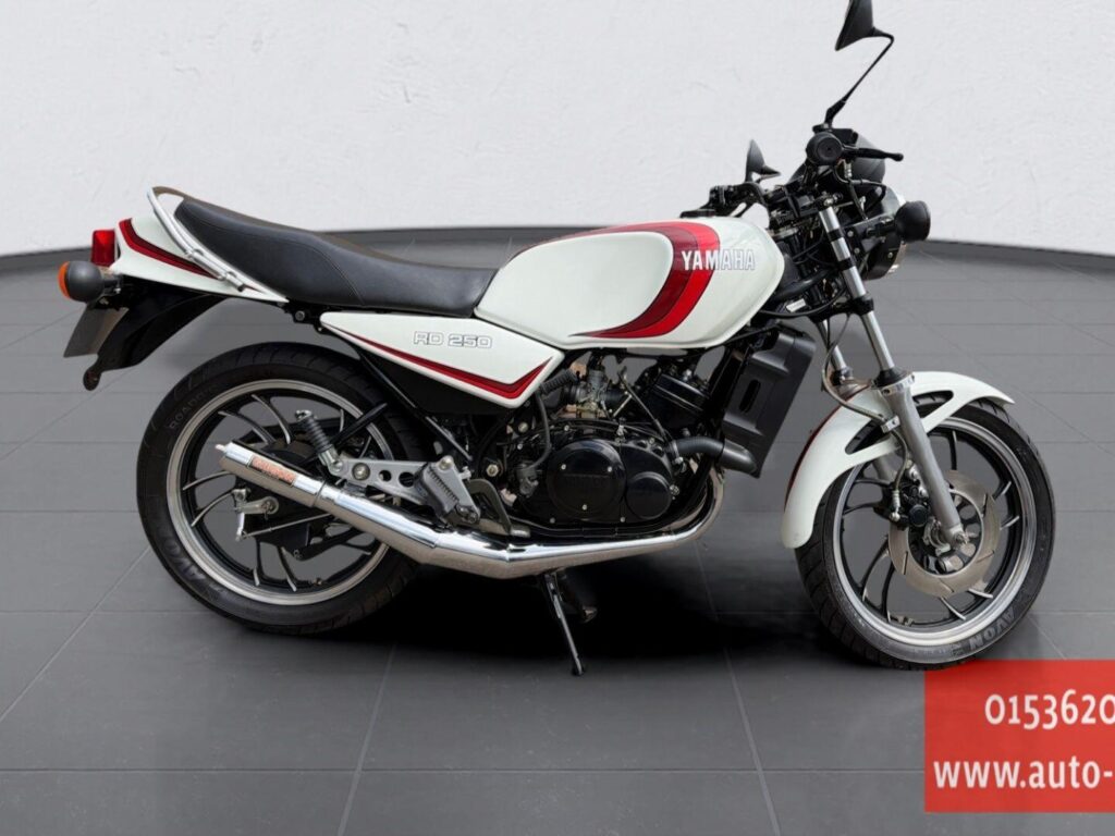 1980 Yamaha RD250 NWK732W