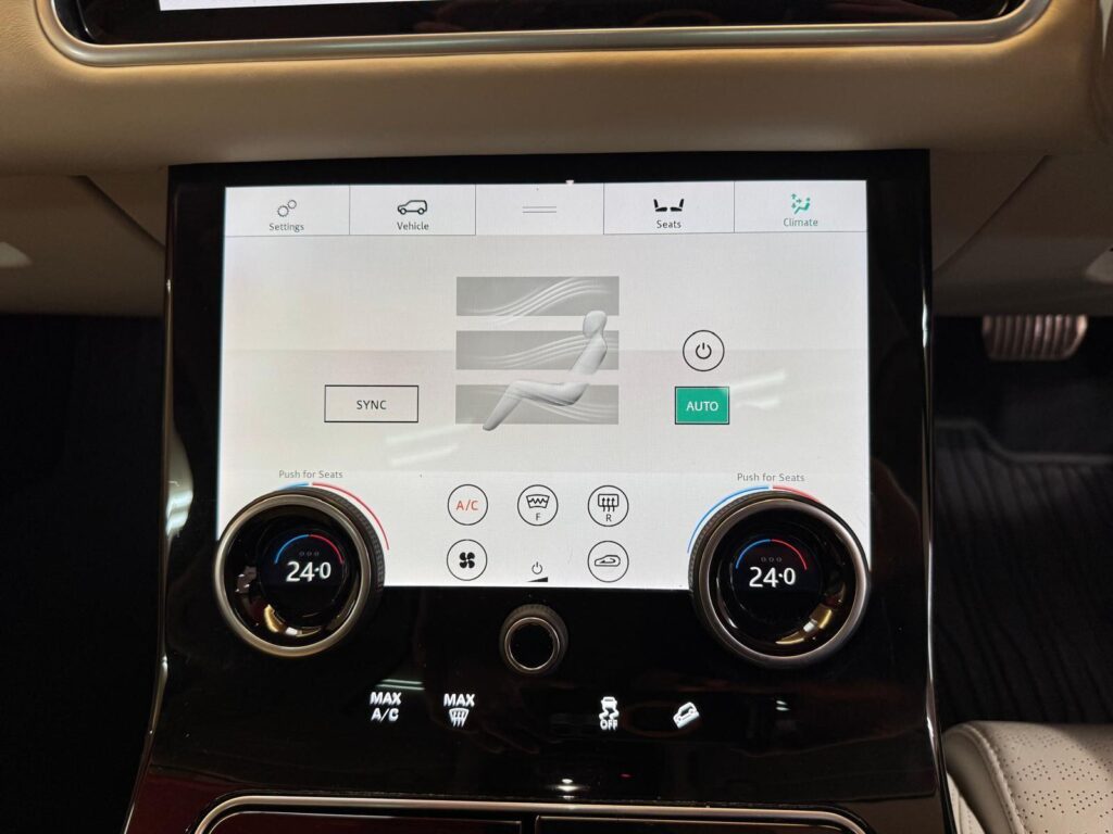 2019 Land Rover Range Rover Velar FR19CKN