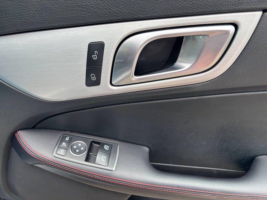 2014 Mercedes-Benz SLK YH14OEE