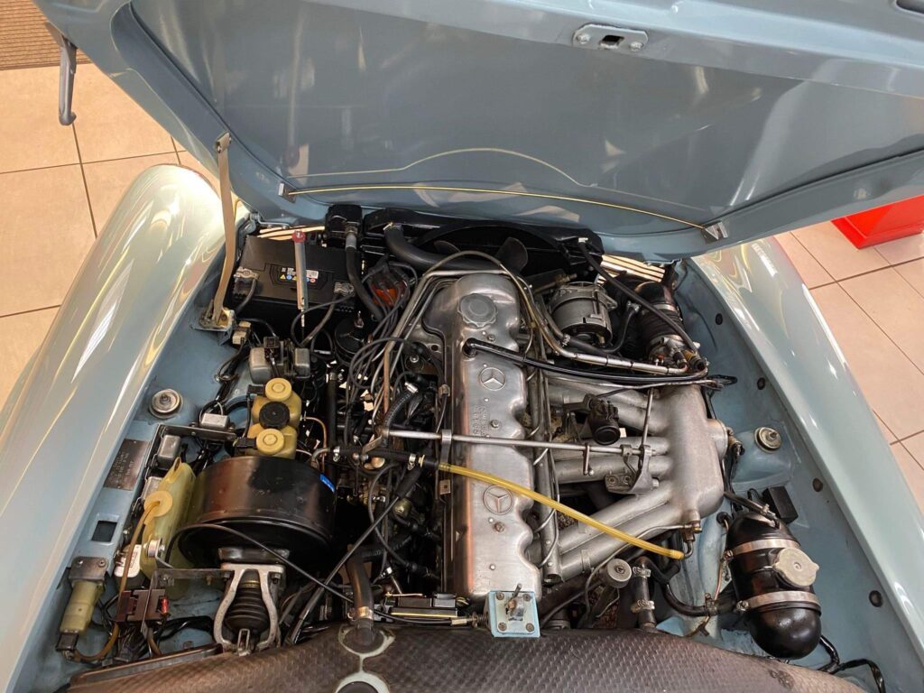 1969 Mercedes-Benz 280 SL PFJ303G