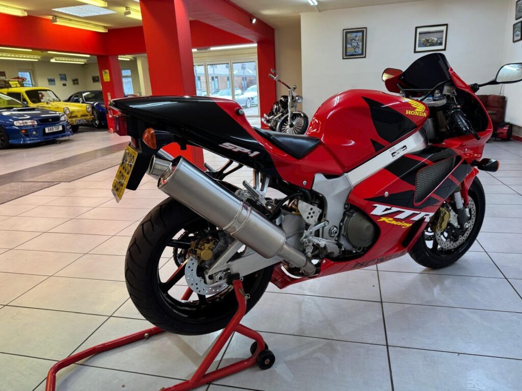 2000 Honda VTR 1000 W639DBH