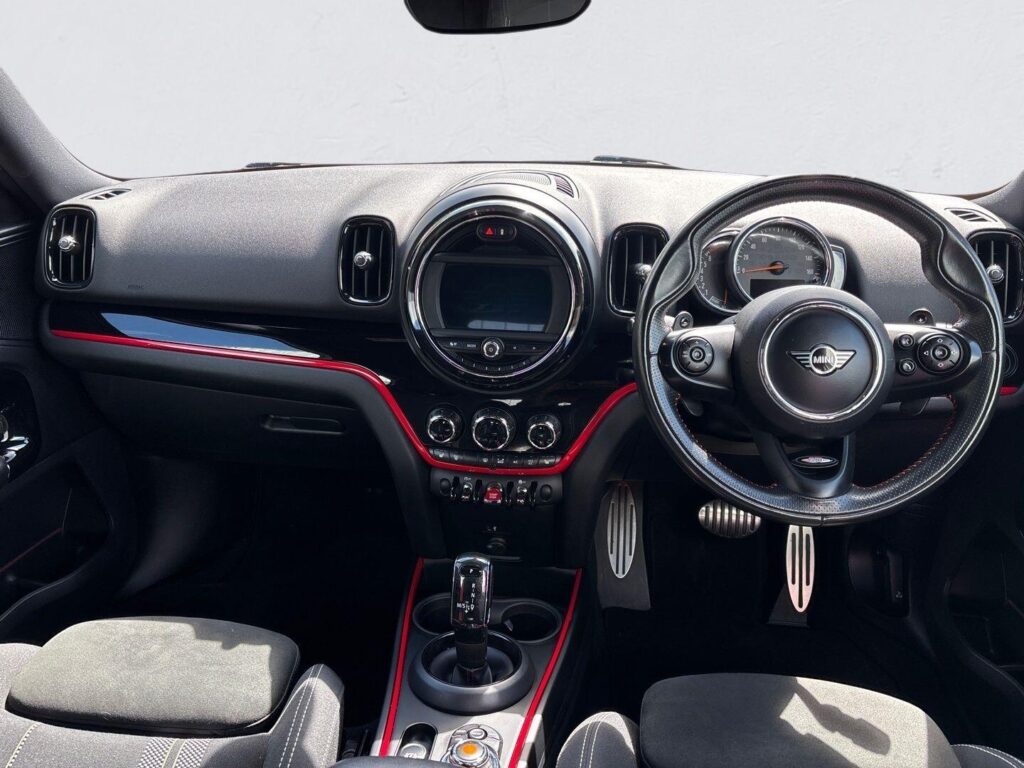 2019 MINI Countryman WF69JTY