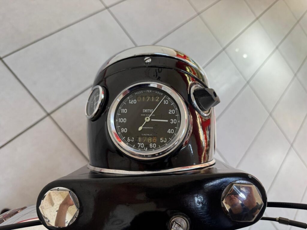 1959 BSA A7 TFO833