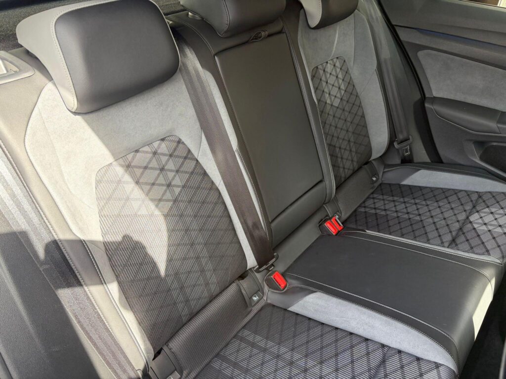 2024 Volkswagen Golf GD73OXB