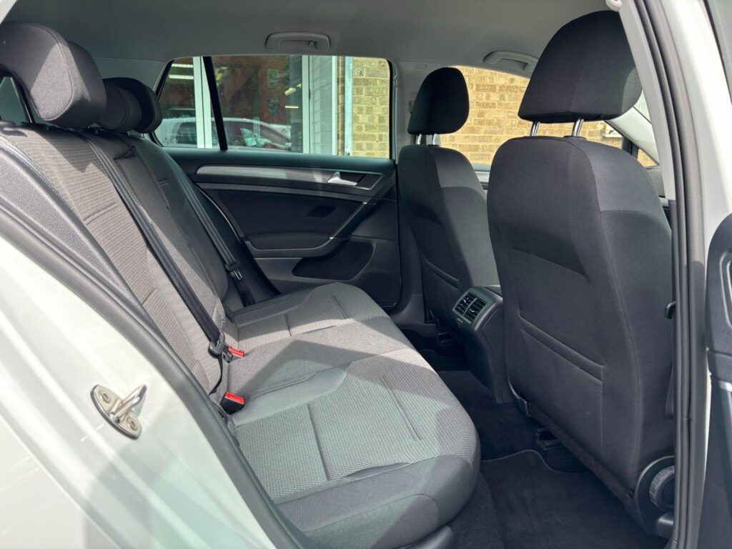 2019 Volkswagen Golf RL19UOU