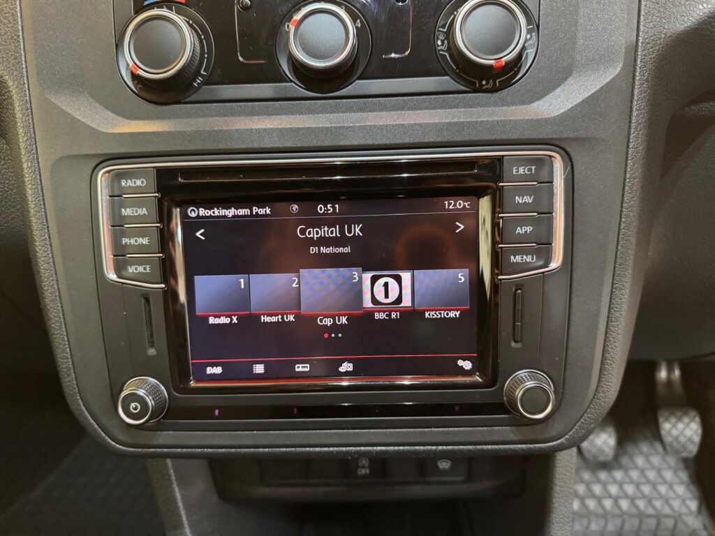 2017 Volkswagen Caddy KM67YNK