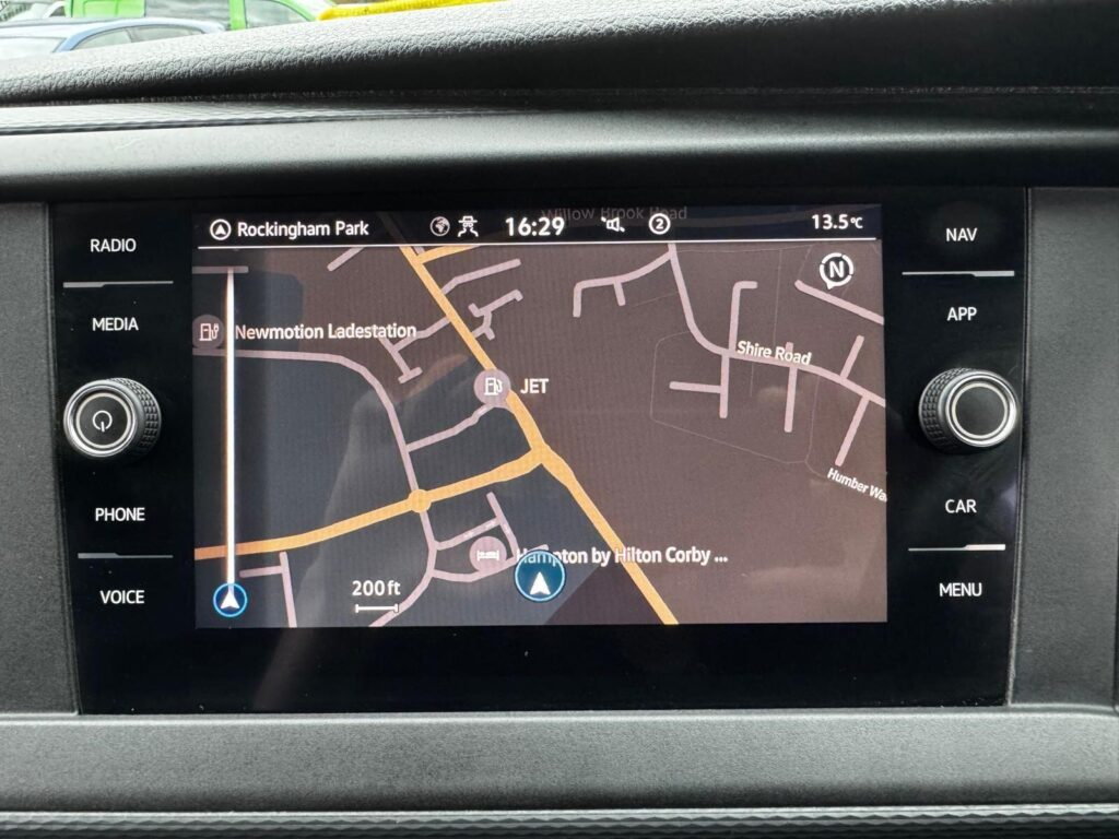 2021 Volkswagen Transporter FH70CMO