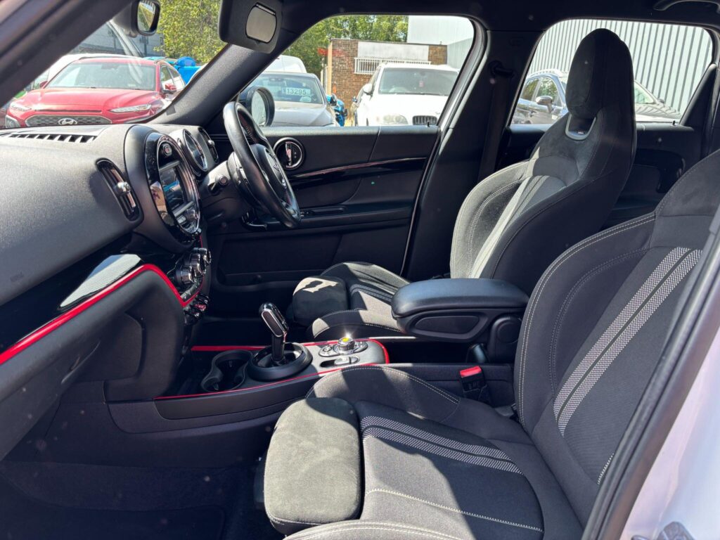 2019 MINI Countryman WF69JTY