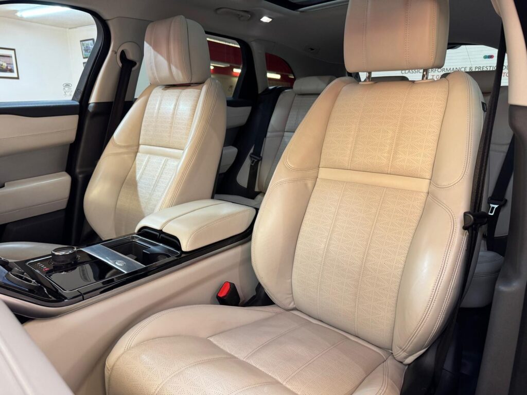 2019 Land Rover Range Rover Velar FR19CKN