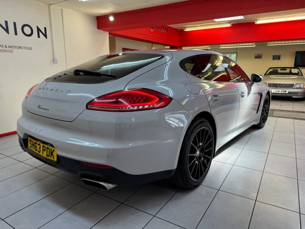 2013 Porsche Panamera SH63PDK