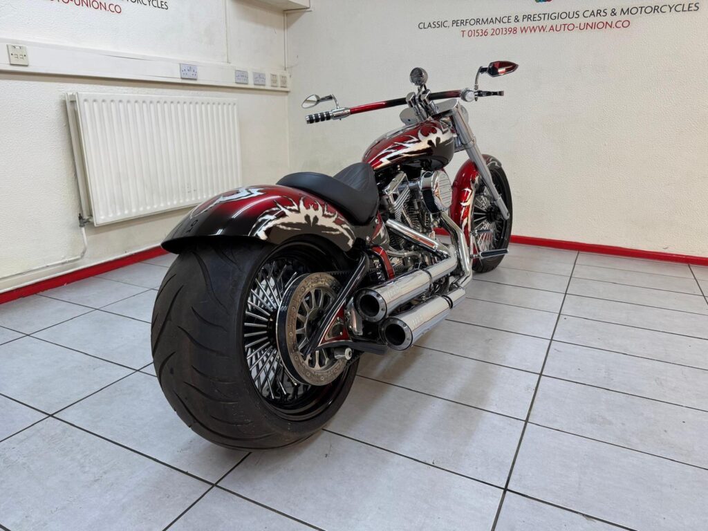 2018 Harley-Davidson Softail LX18DKV