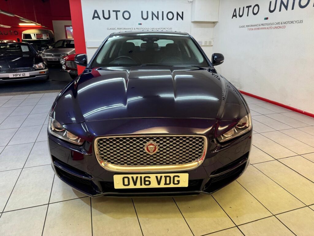 2016 Jaguar XE OV16VDG