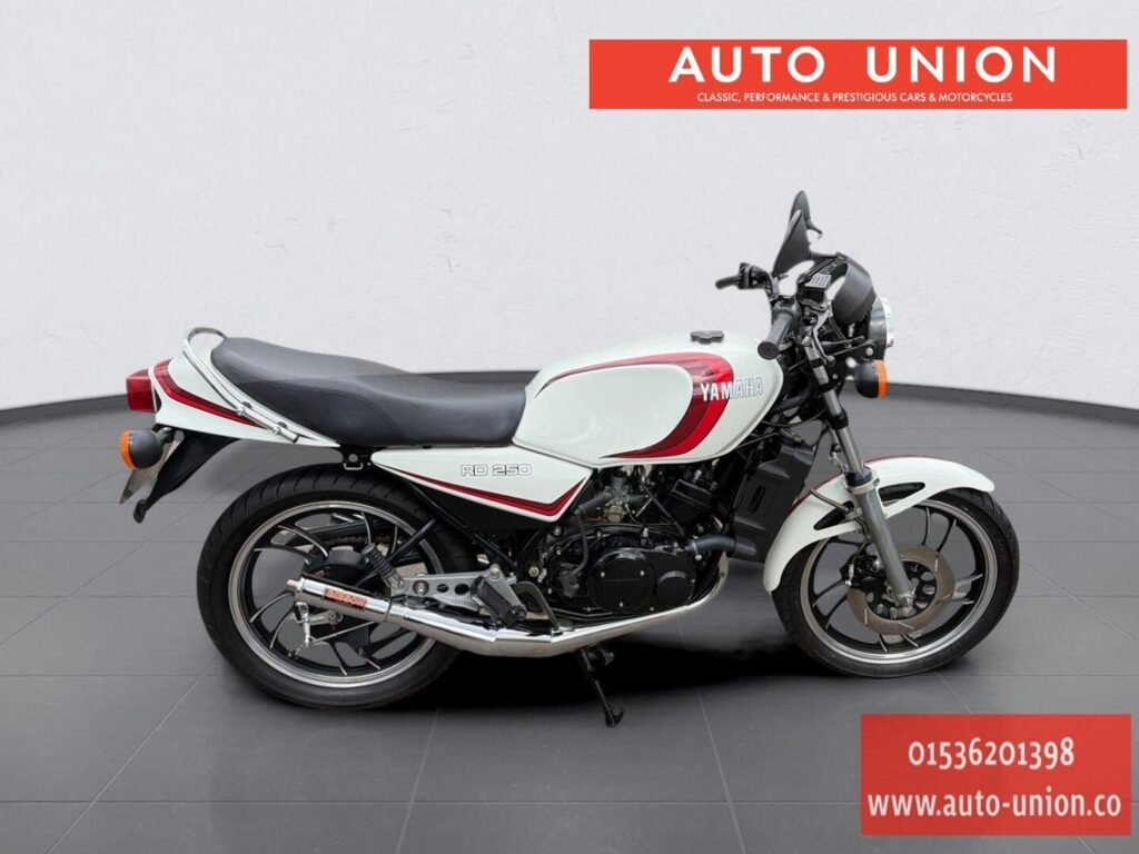 1980 Yamaha RD250 NWK732W