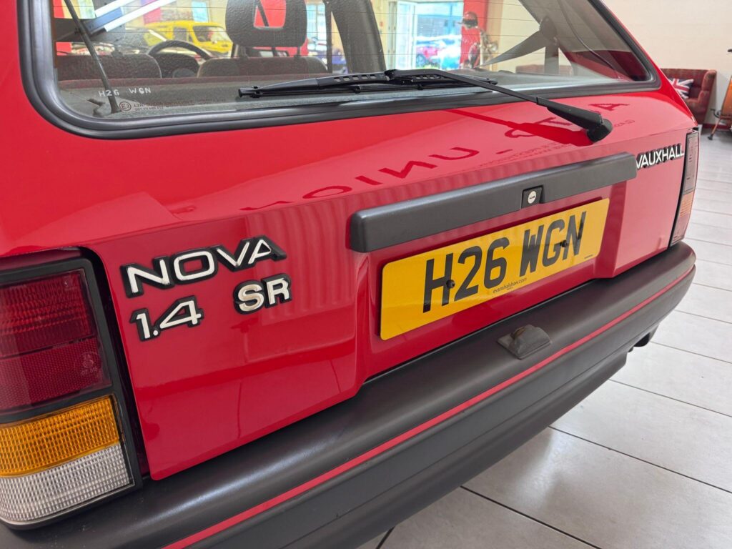 1991 Vauxhall Nova H26WGN