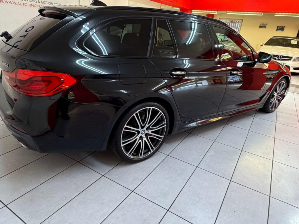 2017 BMW 5 Series HX67PYP