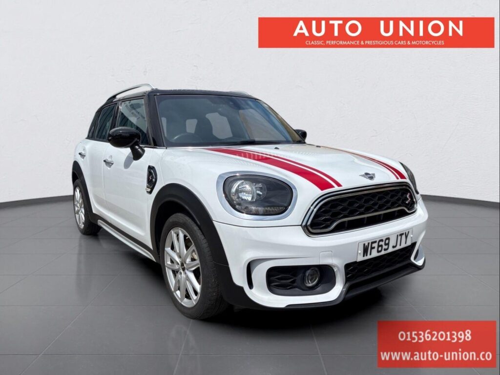 2019 MINI Countryman WF69JTY