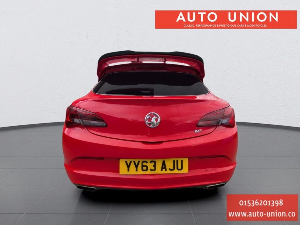 2013 Vauxhall Astra GTC YY63AJU