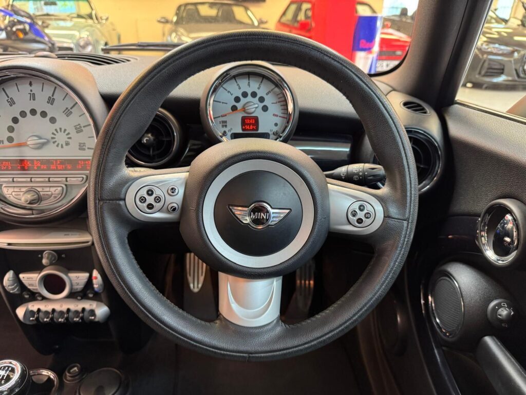 2007 MINI Hatch LT57XML