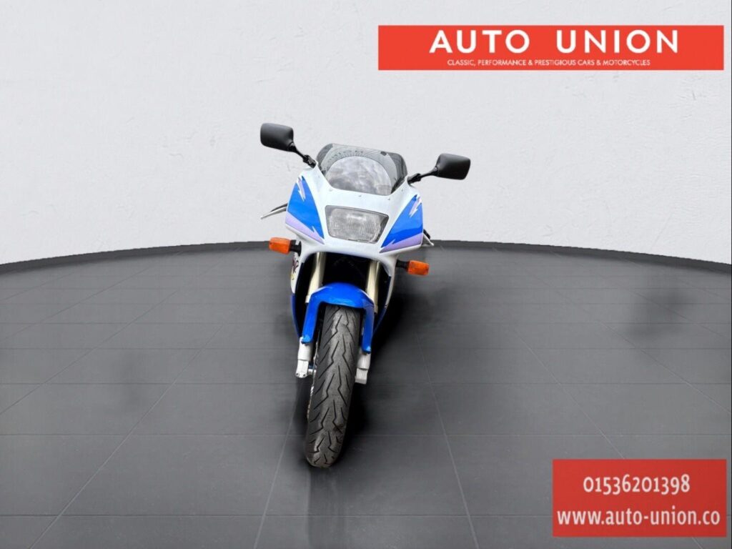 1995 Suzuki RGV250 M191WHG