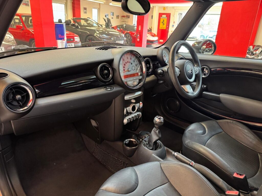2007 MINI Hatch LT57XML