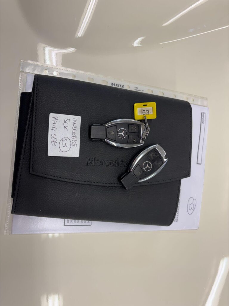 2014 Mercedes-Benz SLK YH14OEE
