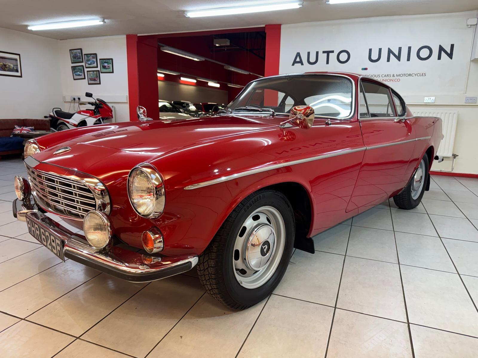 1967 Volvo P1800 PHR629F - additional view