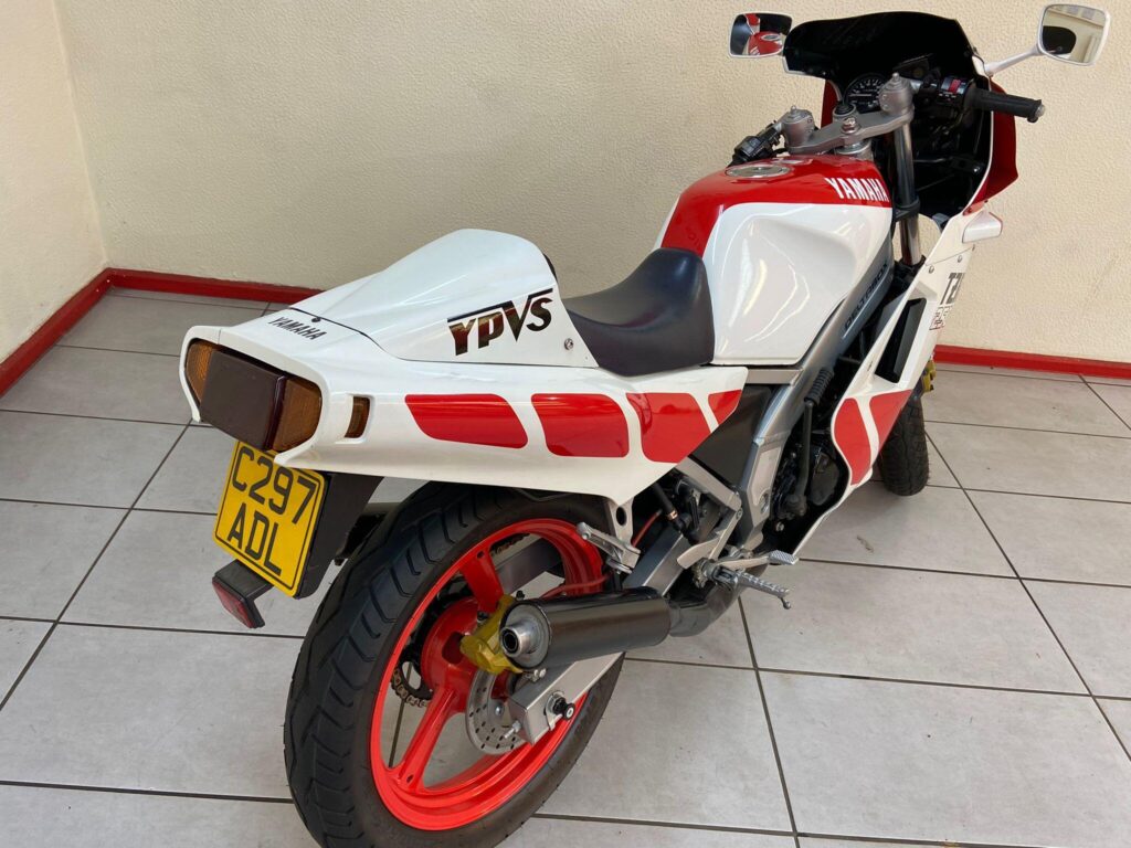 1986 Yamaha TZR250 C297ADL