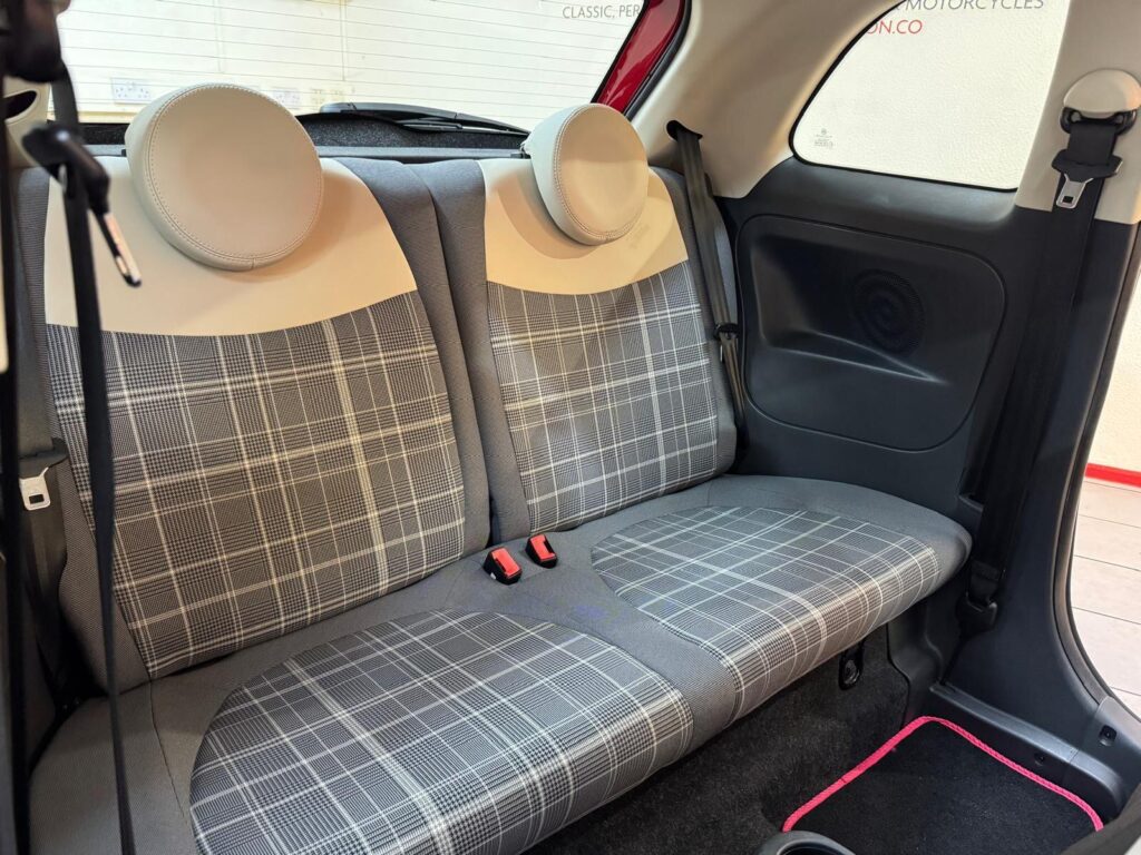 2016 Fiat 500 HV16HXH