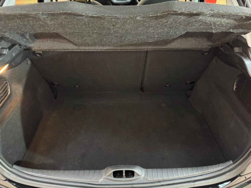 2019 Peugeot 208 KY19DKR