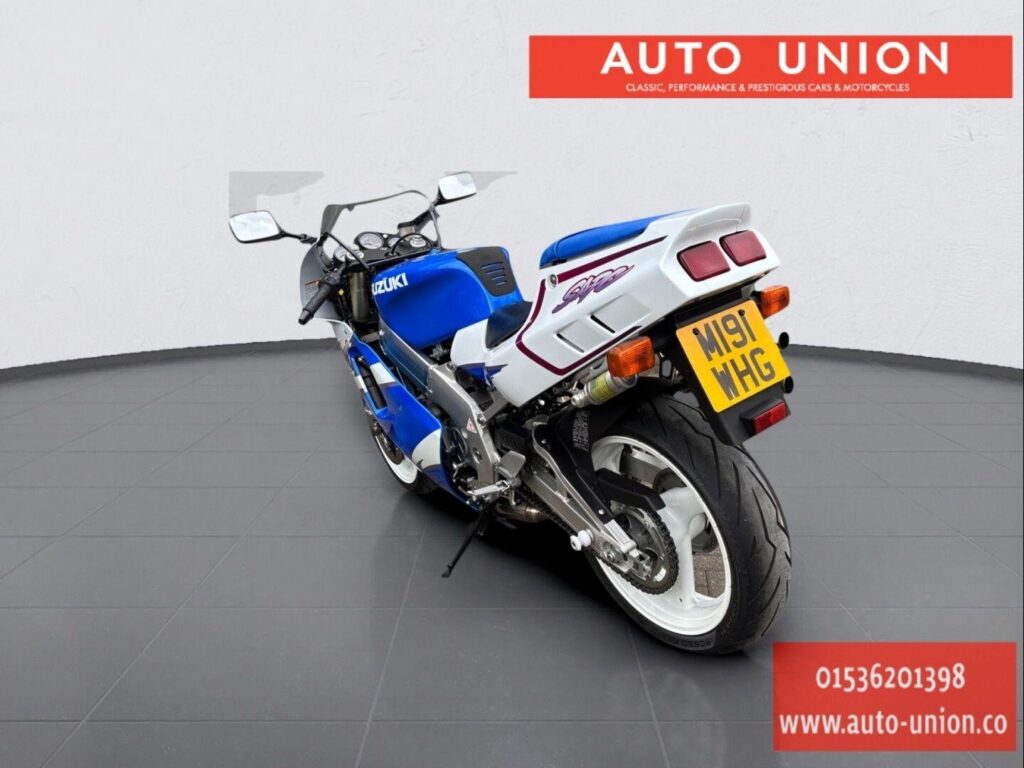 1995 Suzuki RGV250 M191WHG