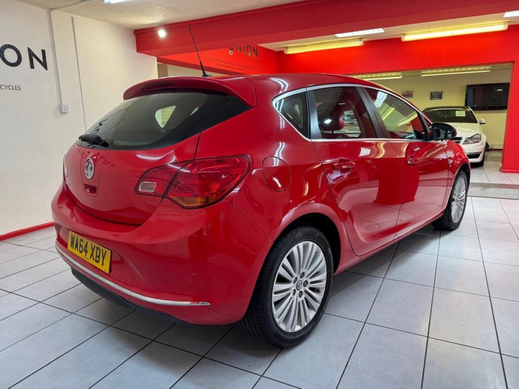 2014 Vauxhall Astra WA64XDY