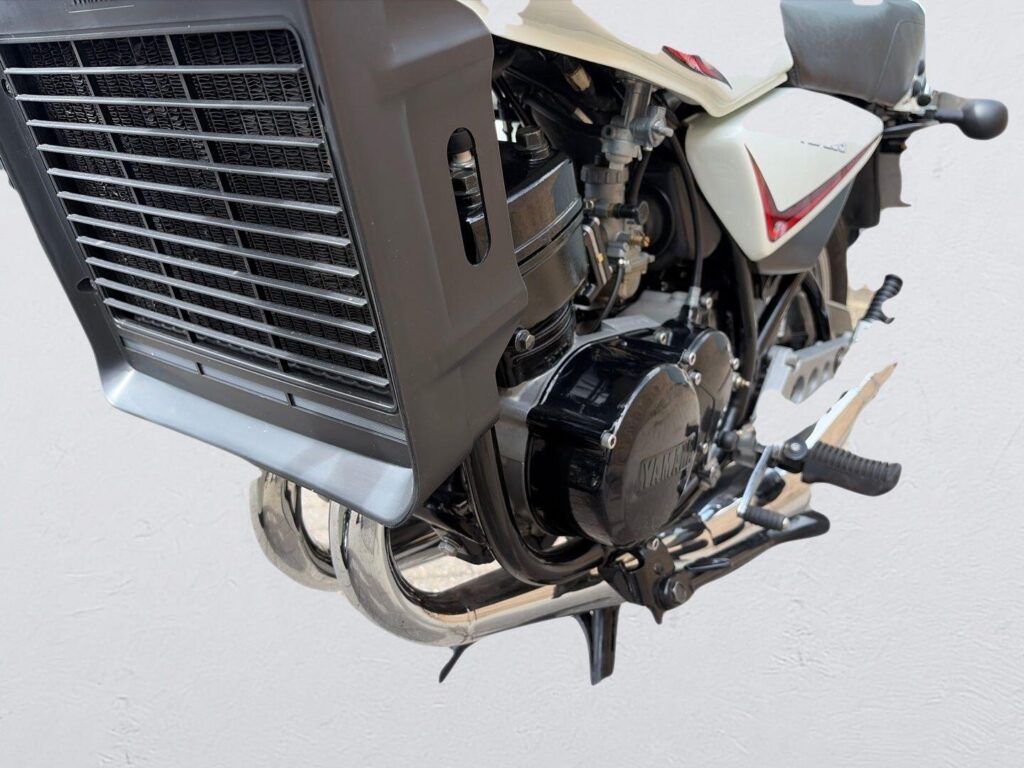1980 Yamaha RD250 NWK732W