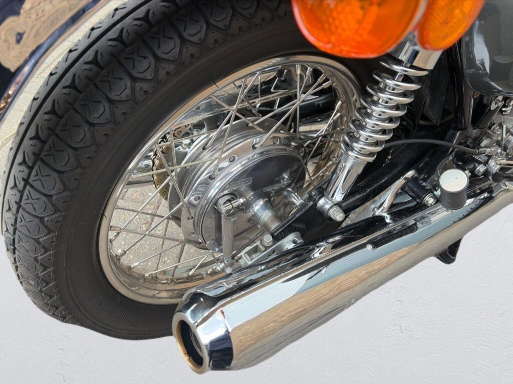 1975 Suzuki GT XHJ752N