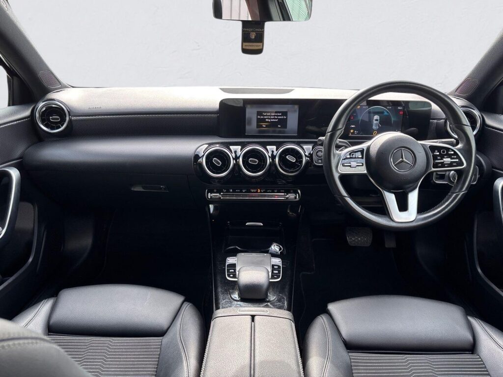 2018 Mercedes-Benz A Class BF68NZG