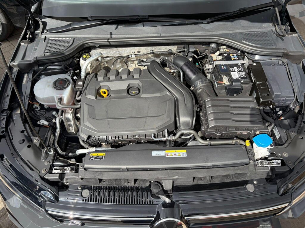 2024 Volkswagen Golf GD73OXB
