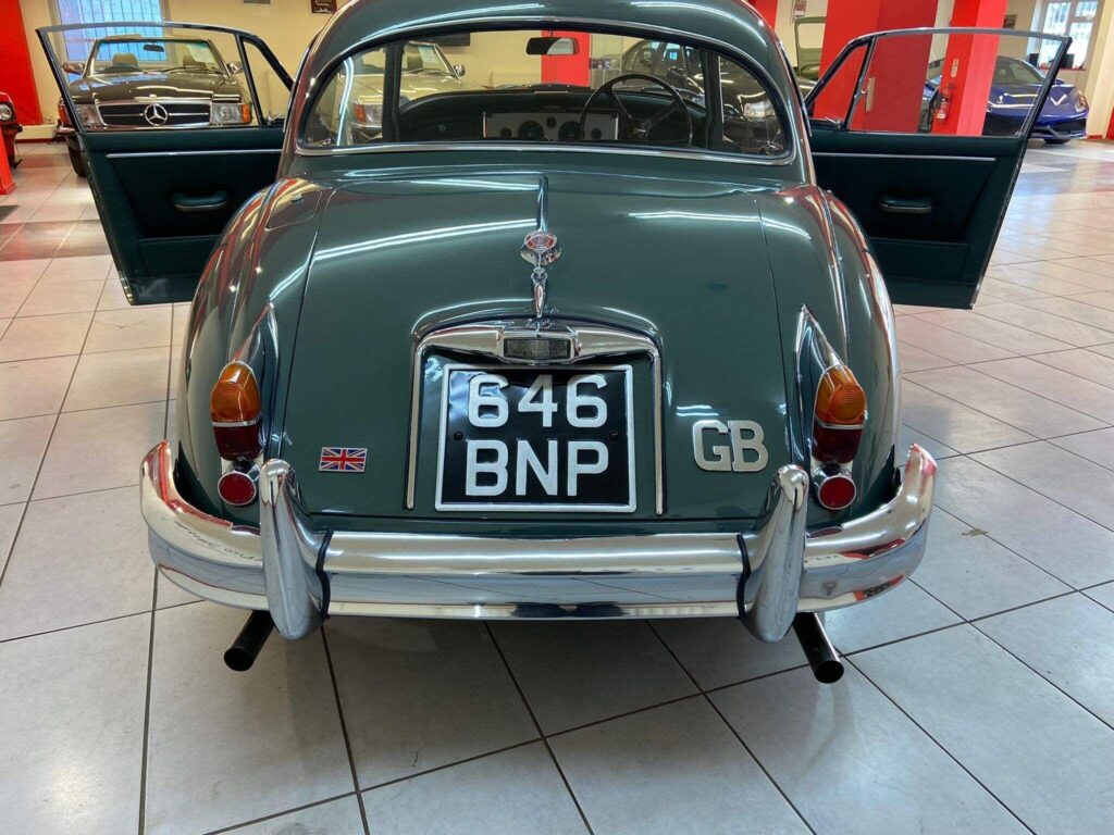 1960 Jaguar XK150 646BNP