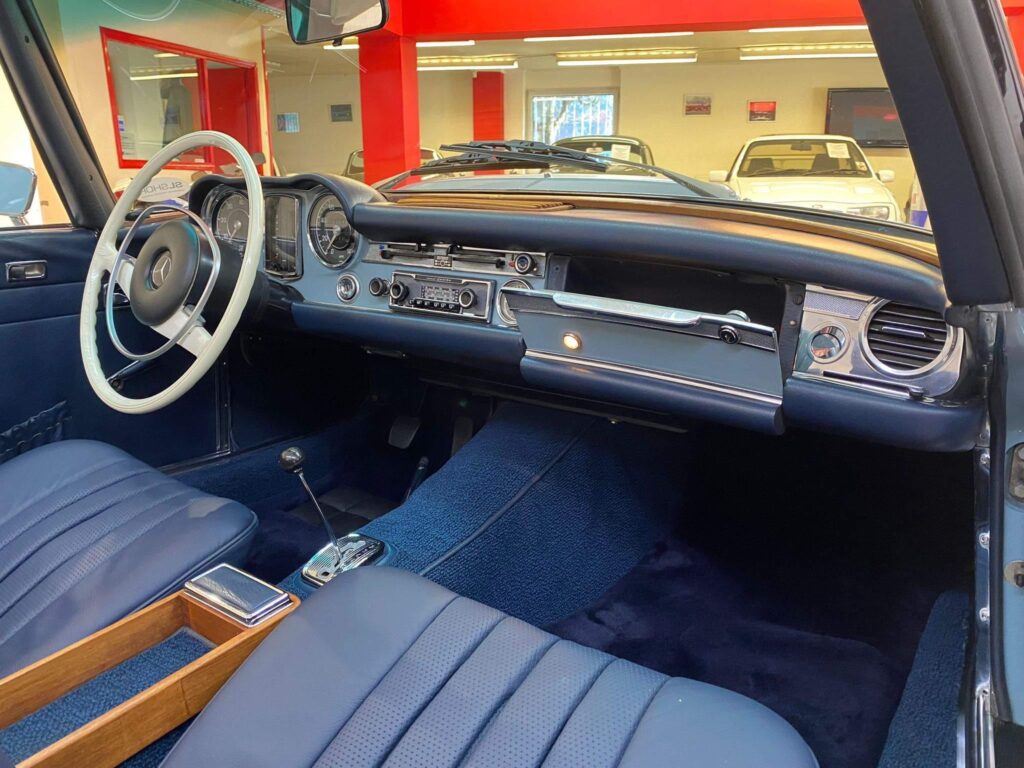 1969 Mercedes-Benz 280 SL PFJ303G