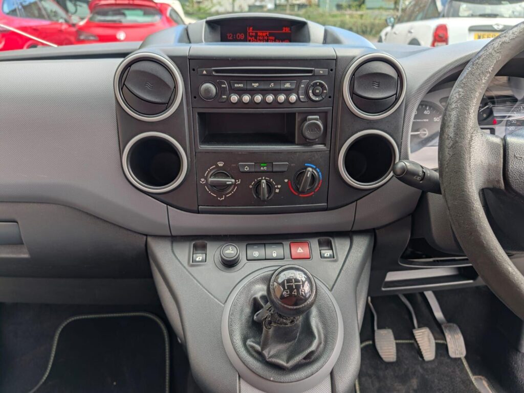 2012 Citroen Berlingo VN62FGM