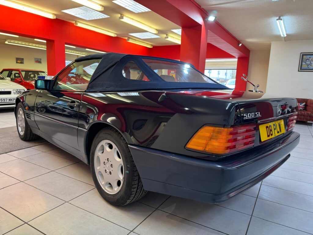 1990 Mercedes-Benz 500 G644TUW