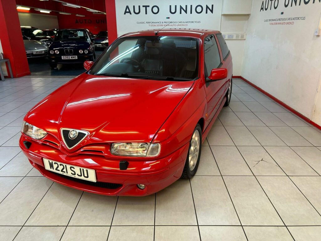 2000 Alfa Romeo 145 W221SJU