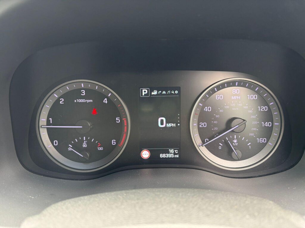2016 Hyundai TUCSON KR16JFZ