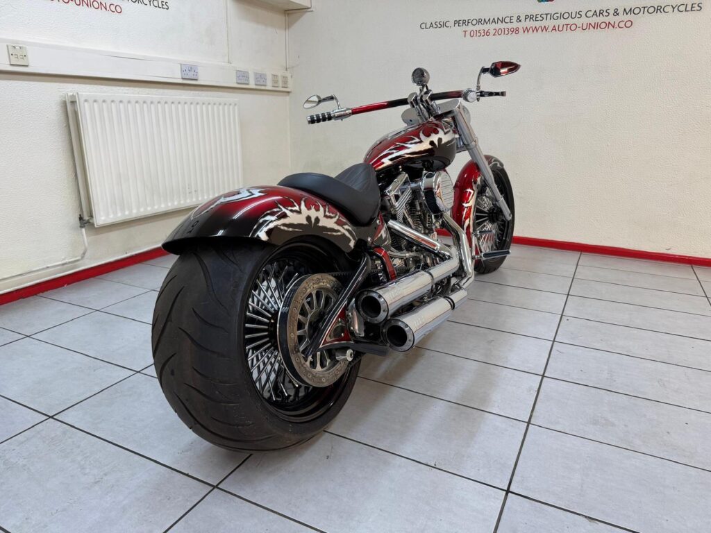 2018 Harley-Davidson Softail LX18DKV