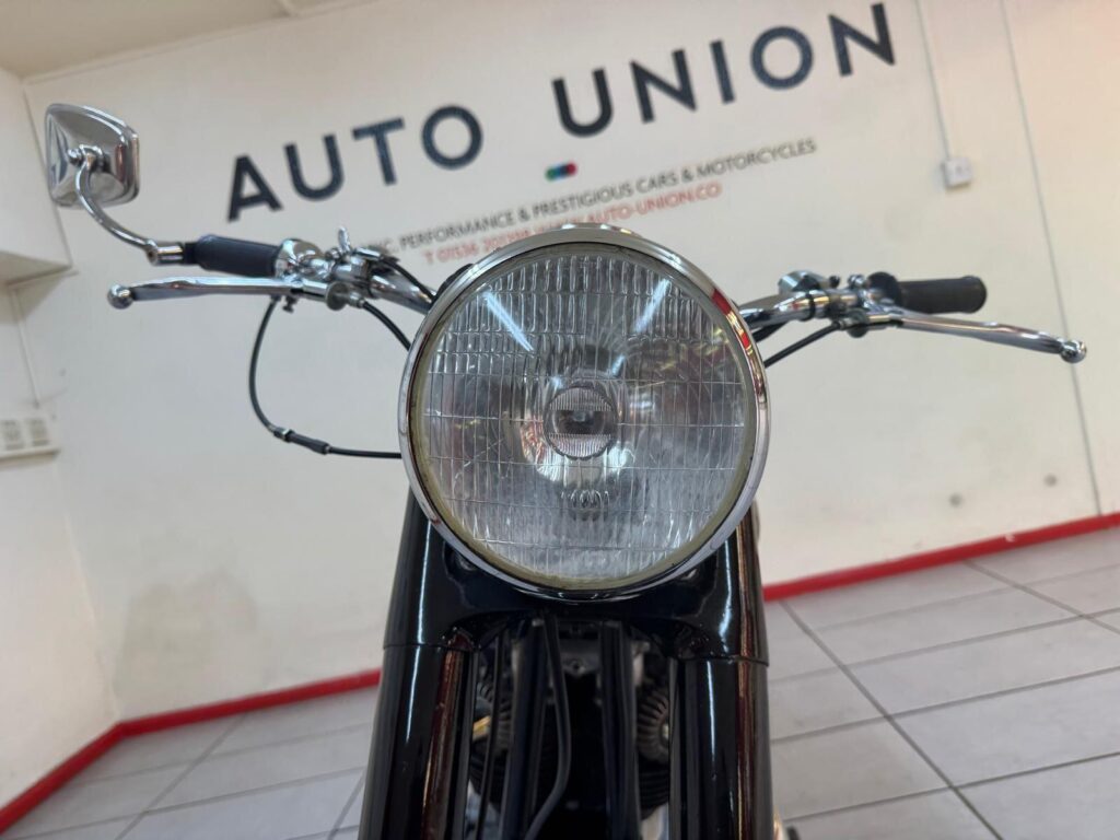 1959 BSA A7 TFO833